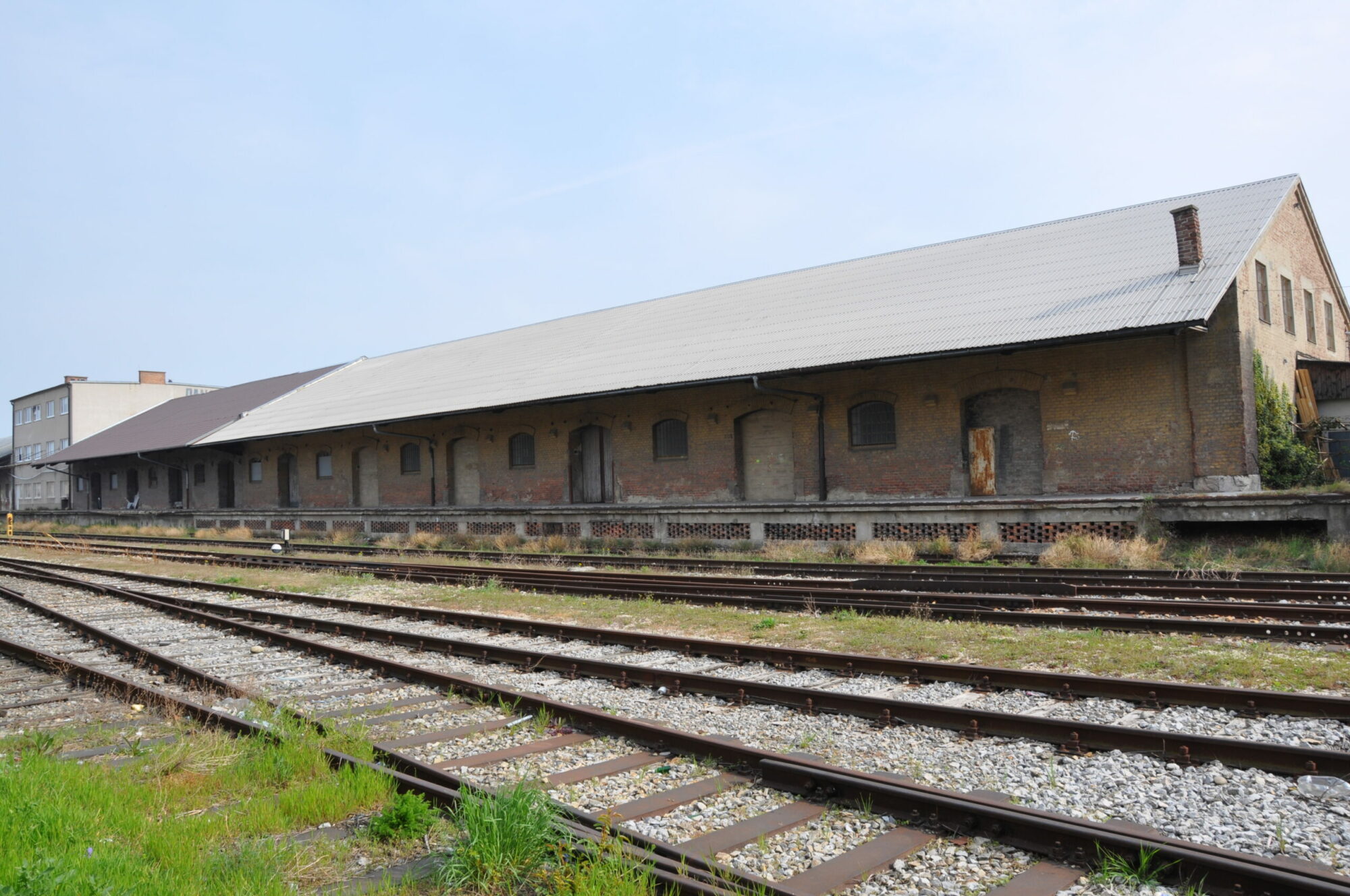 Alte Lagerhallen am Nordwestbahnhof.